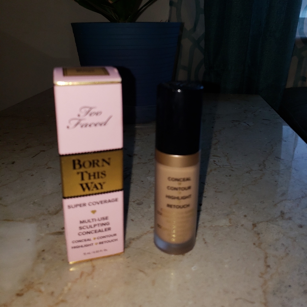 Too Faced Born This Way Concealer